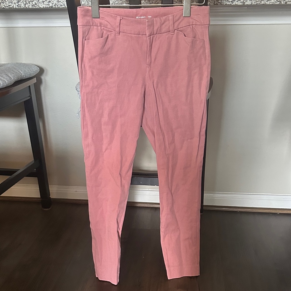 Old Navy Pink Ankle & Cropped Jeans